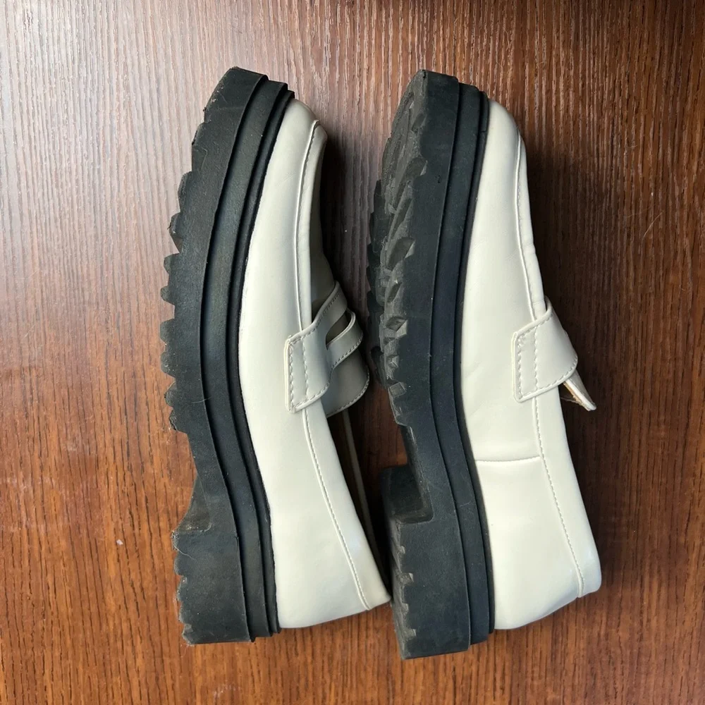 A New Day Women's Cream Loafers - Picture 4 of 5